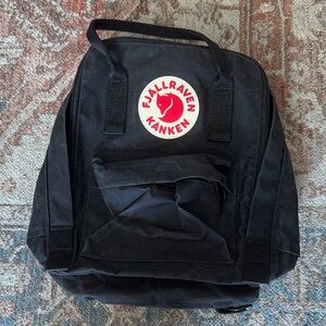 Fjallraven Black Mini Kanken Black